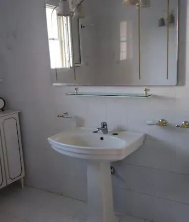 Apartment Ampio In Palazzotto D'epoca Brindisi